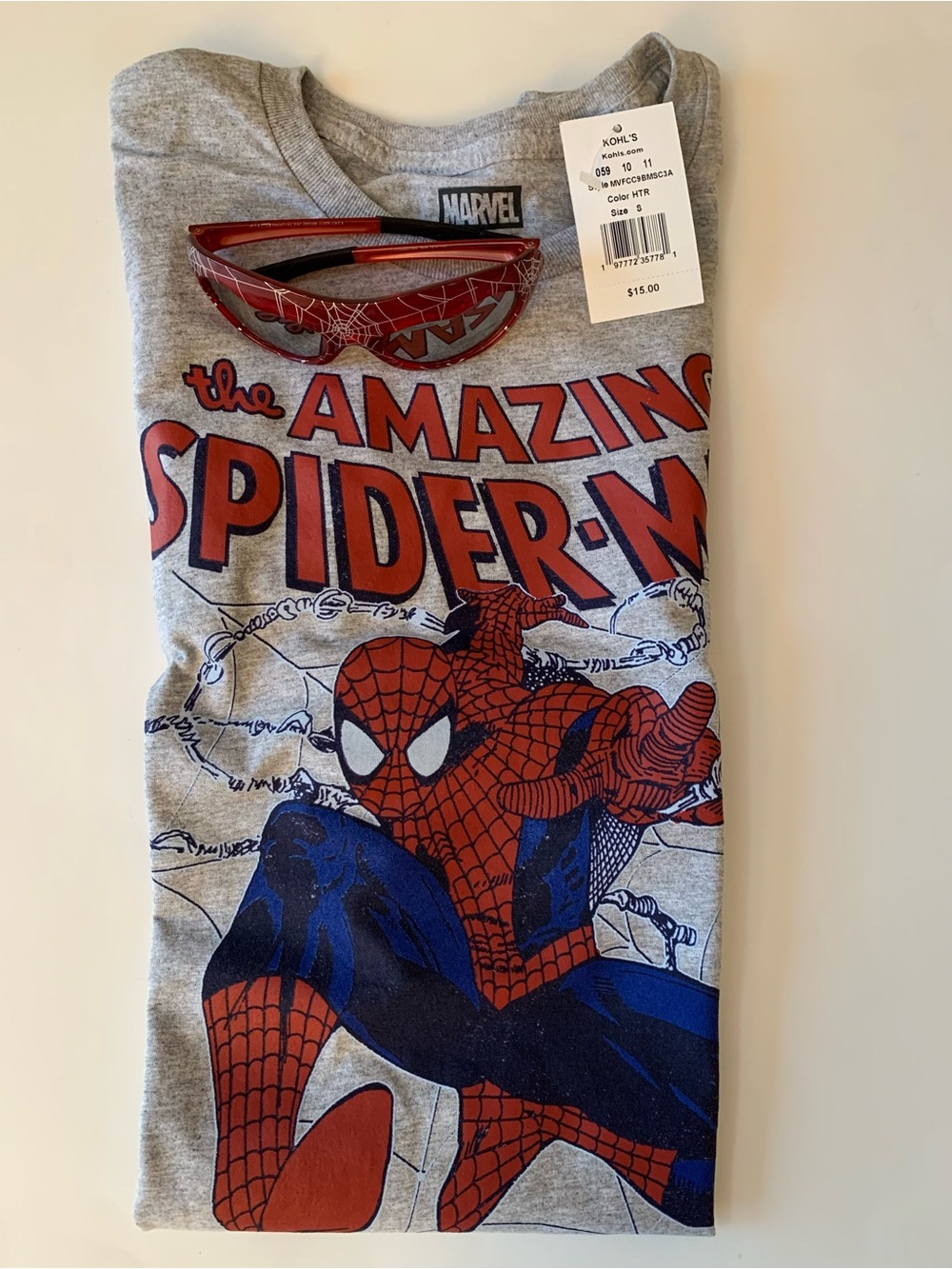 Brand New Official Marvel Spider-Man T-Shirt & Sunglasses Set (Size Small)